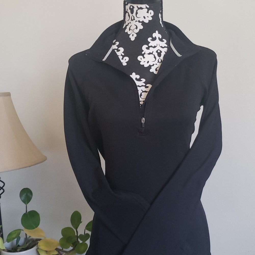 Patagonia black performance baselayer top